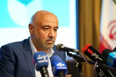 افزایش موافقان طرح استیضاح؛ لحظات پایانی وزارت احمد میدری!