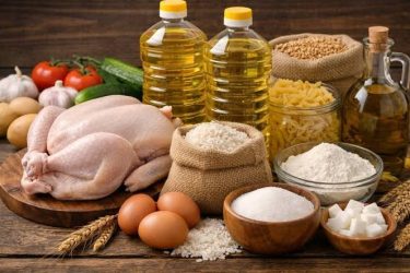 رفع مشکلات تأمین آرد و پرداخت مطالبات کالابرگ اصناف با جدیت پیگیری شود