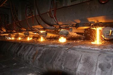 ركورد جدید تولید 8 ذوب ریل مارك R260 در یك روز در ذوب آهن اصفهان ركورد جدید تولید ۸ ذوب ریل مارك R260 در یك روز در ذوب آهن اصفهان