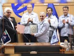 قرارداد تولید ۳۰ هزار دستگاه کامیونت دوگانه‌سوز زامیاد به امضا رسید
