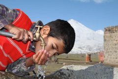 شیرنی هفته دولت آبرسانی به ۸۶ روستای هرمزگان شد